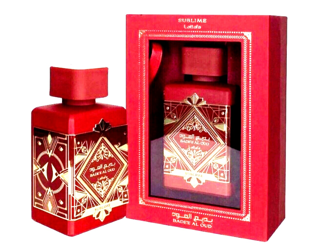 Lattafa Bayaan Women Eau de Parfum box and bottle 3.4oz 100ml on white background